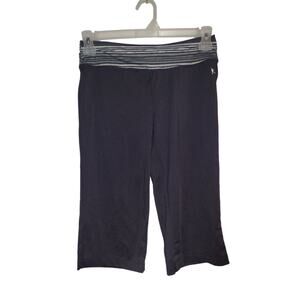 Danskin Women's Capri Size Small